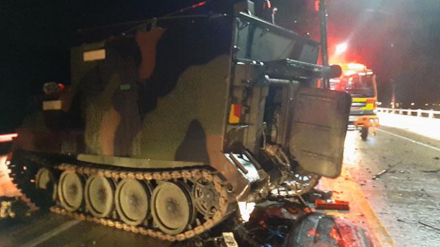 突發(fā)！美軍裝甲車與韓國私家車相撞：4名平民死亡（圖）(圖3)