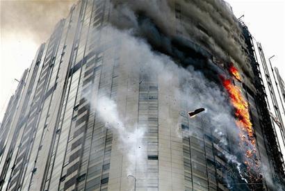 消防滅火理論:高層建筑火災(zāi)滅火救援方法(圖1) 消防滅火理論:高層建筑火災(zāi)滅火救援方法(圖1)