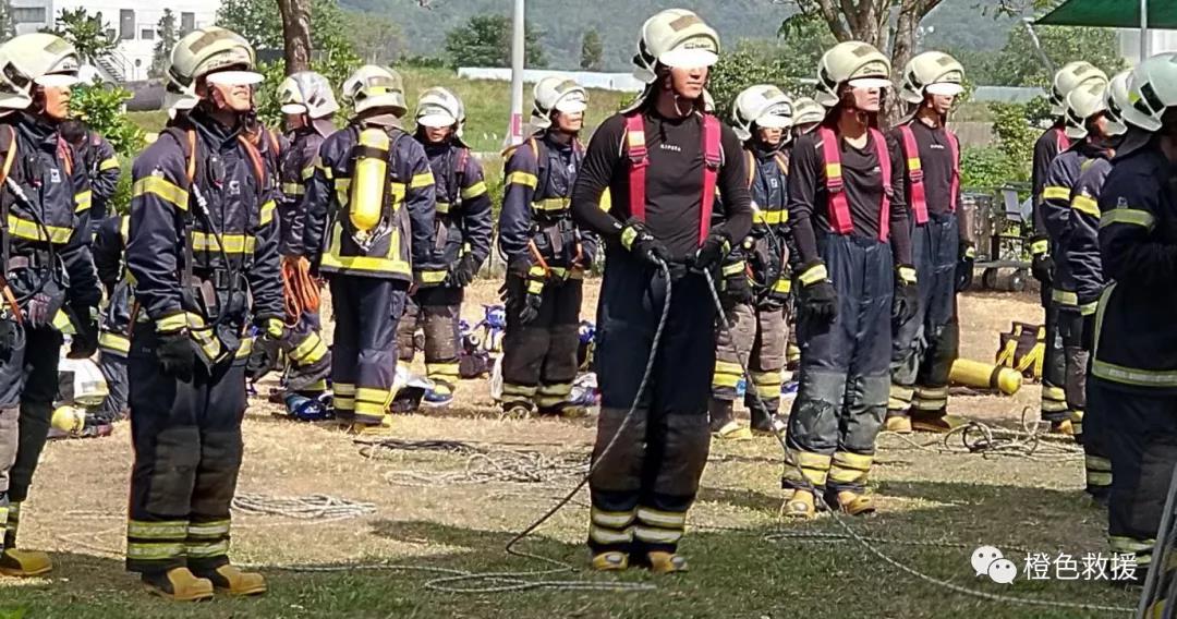 繩索 | 登山者無器材的繩索保護(hù)(圖3) 繩索 | 登山者無器材的繩索保護(hù)(圖3)