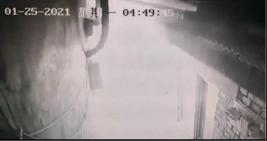 1米，5秒，兩人致死！電動自行車蓄電池火災(zāi)警示！(圖3)