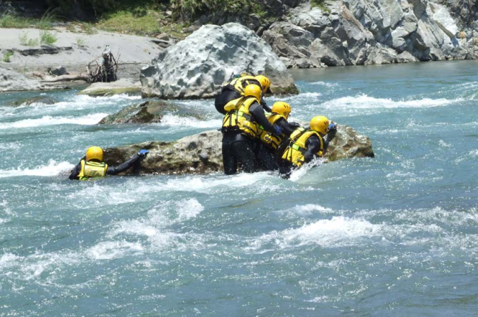 水域救援:水域救援的基礎(chǔ)知識(圖27) 水域救援:水域救援的基礎(chǔ)知識(圖27)