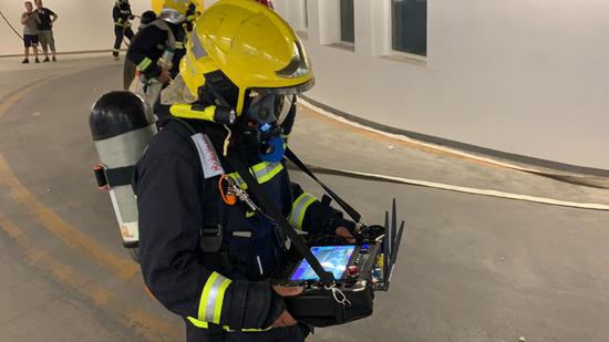 消防機(jī)器人、水下航行器…北京應(yīng)急救援新添“機(jī)器戰(zhàn)警”(圖3)